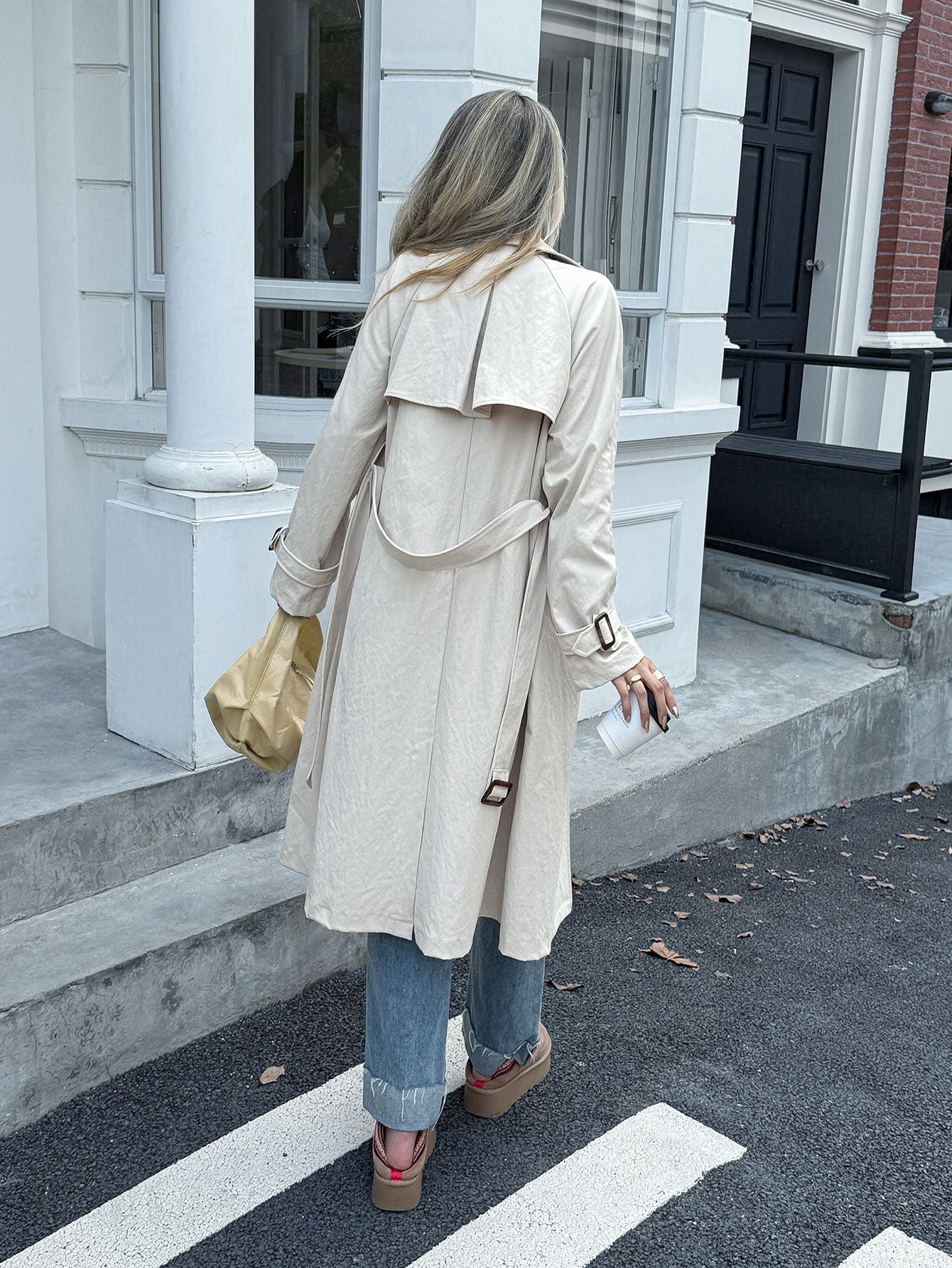 Sola Coat