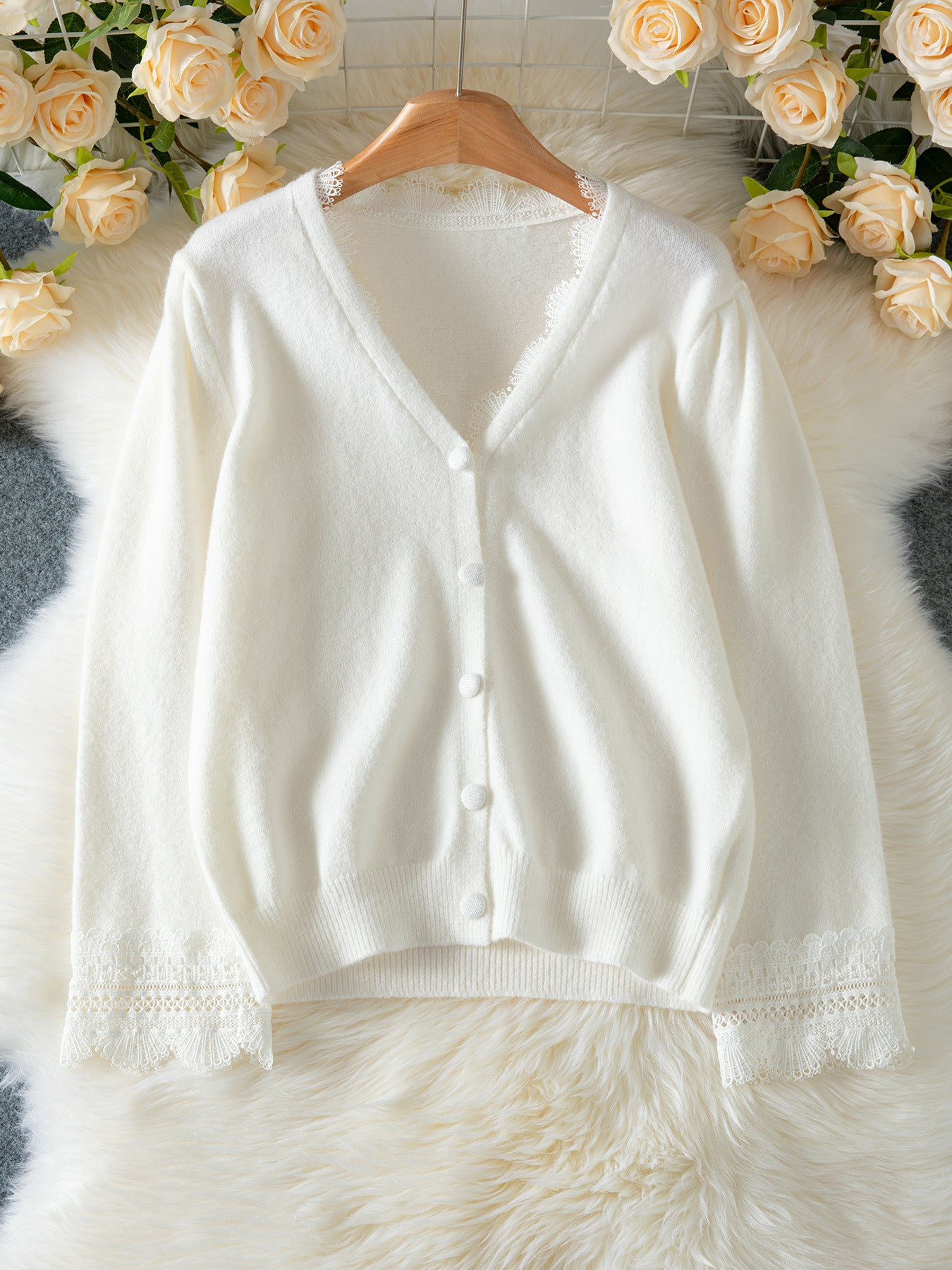 Cassia V neck Knitted Top
