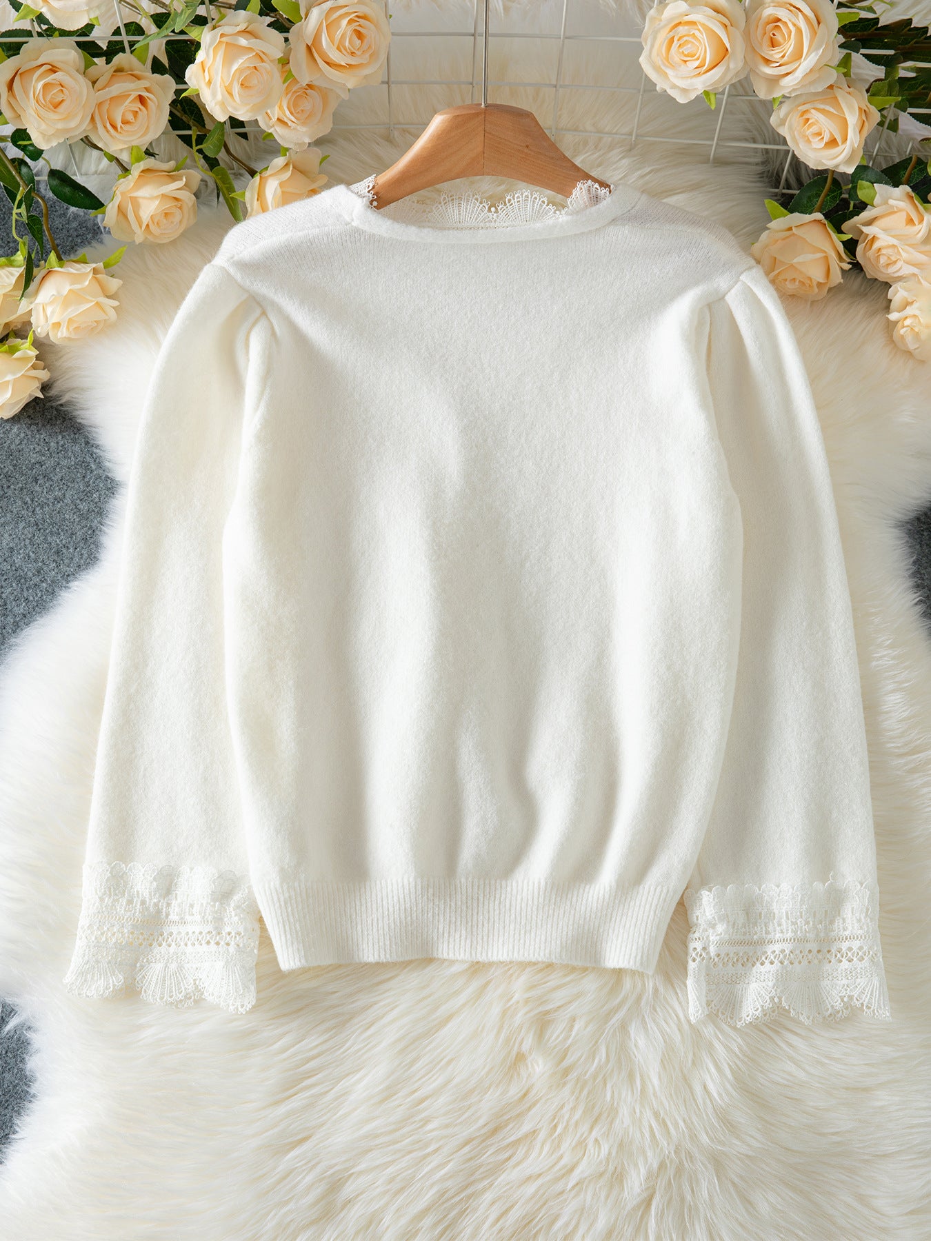 Cassia V neck Knitted Top