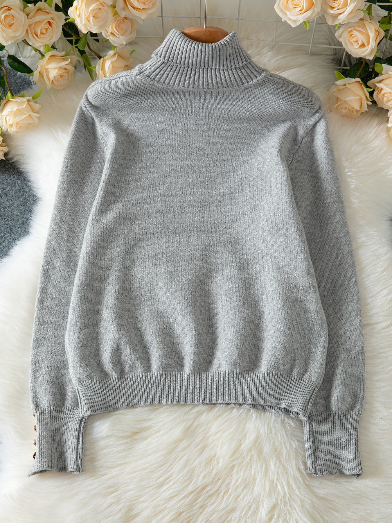 Elara Pullover Top