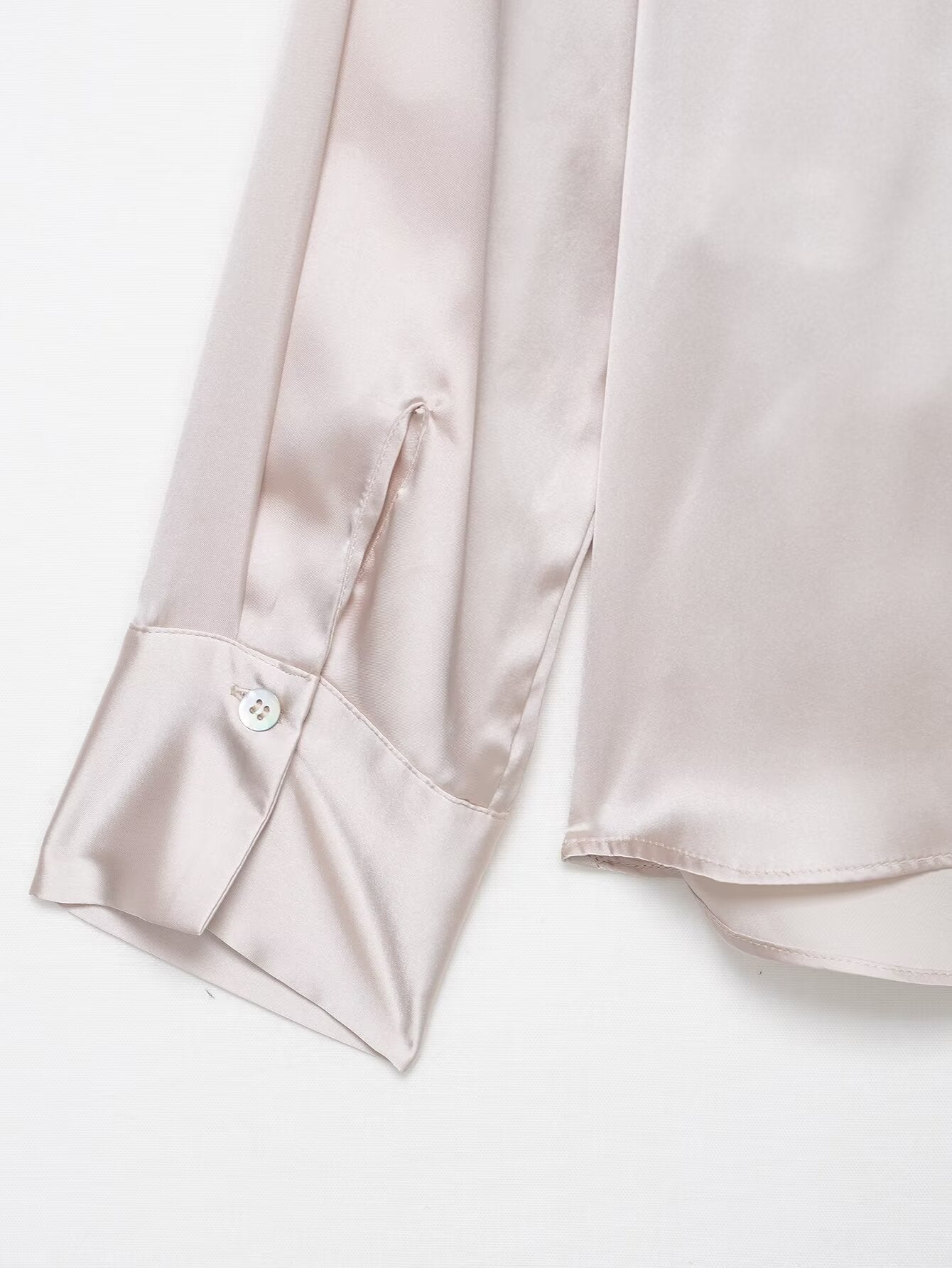 Gisania Bow Tie Drape Shirt