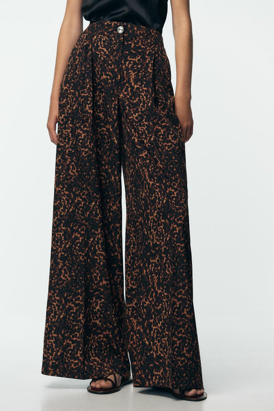 Ambria Wide Leg Pants