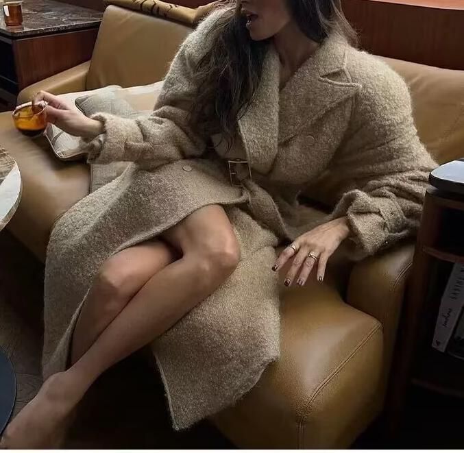 Norisse Overcoat with belt