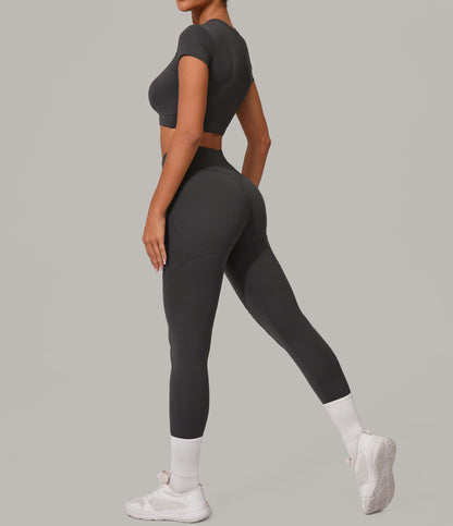 Iselda Workout Outfit
