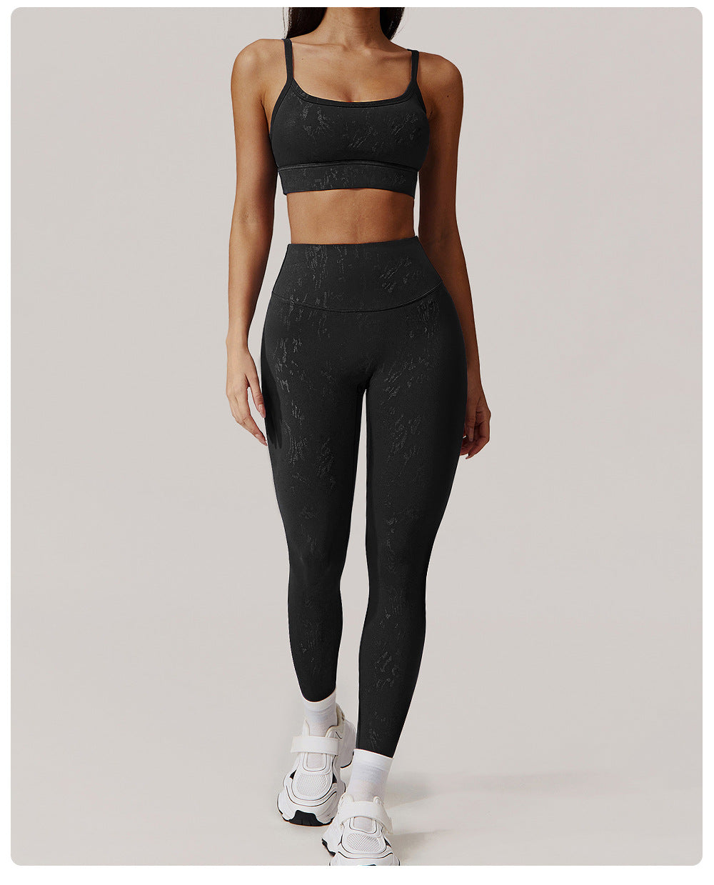 Cerisse Silver Yoga Bra