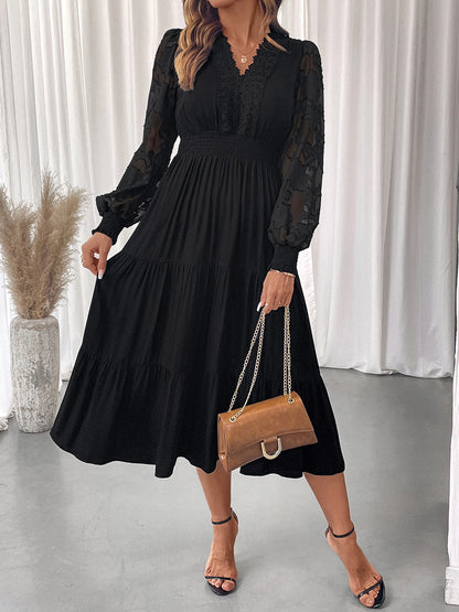 Elarienne V Lace Dress